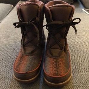 Sorel snow boots